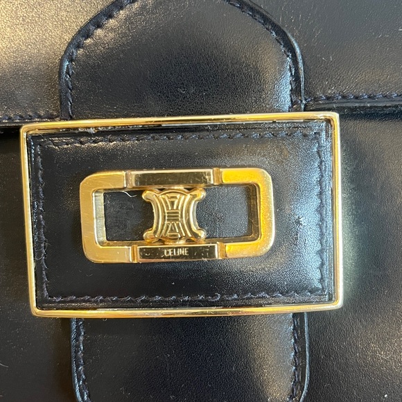 Vintage Celine Triomphe Flap Box Bag in Midnight gold hardware - Picture 5 of 16